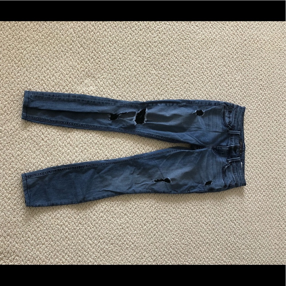 🎉$10 Sale🎉Level 99 Liza distressed jeans